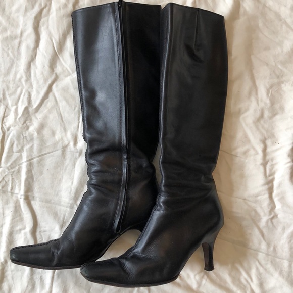 black knee high boots with small heel